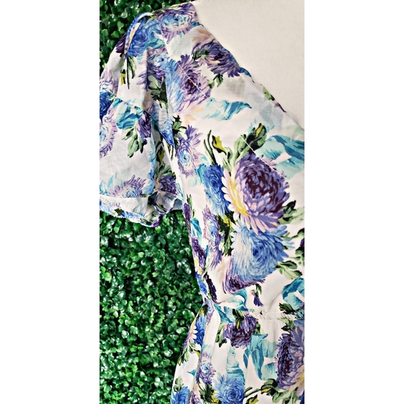 31. NWOT J. Crew Cotton voile sun dress in vintage floral - Picture 2 of 6